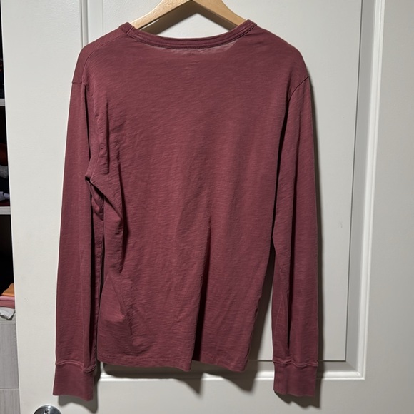 J Crew garment dyed slub cotton LS pocket tee in heathered red - Picture 2 of 3
